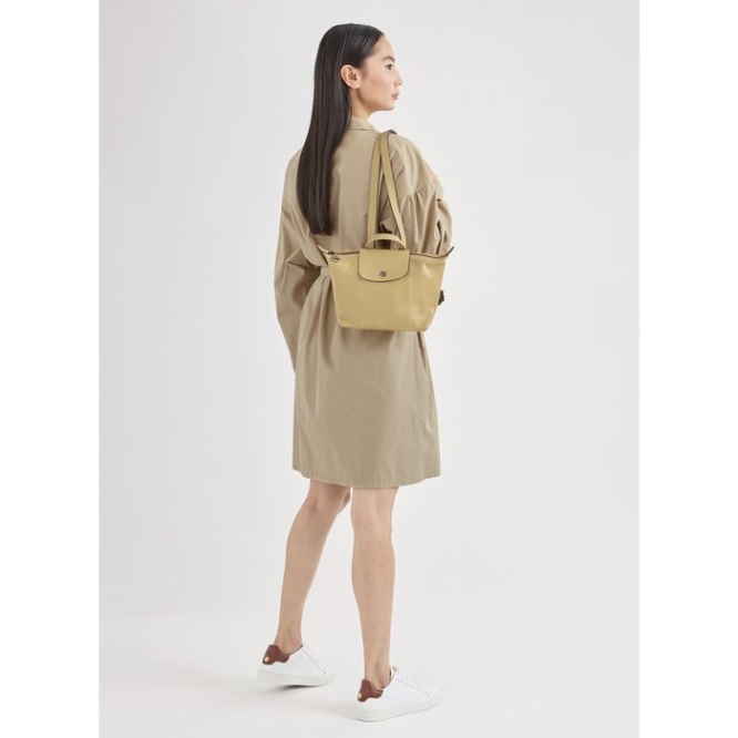 Women's Longchamp Le Pliage Cuir Backpacks Beige | UAE-3061AJ